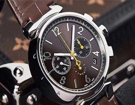 东莞劳力士手表里面有雾气